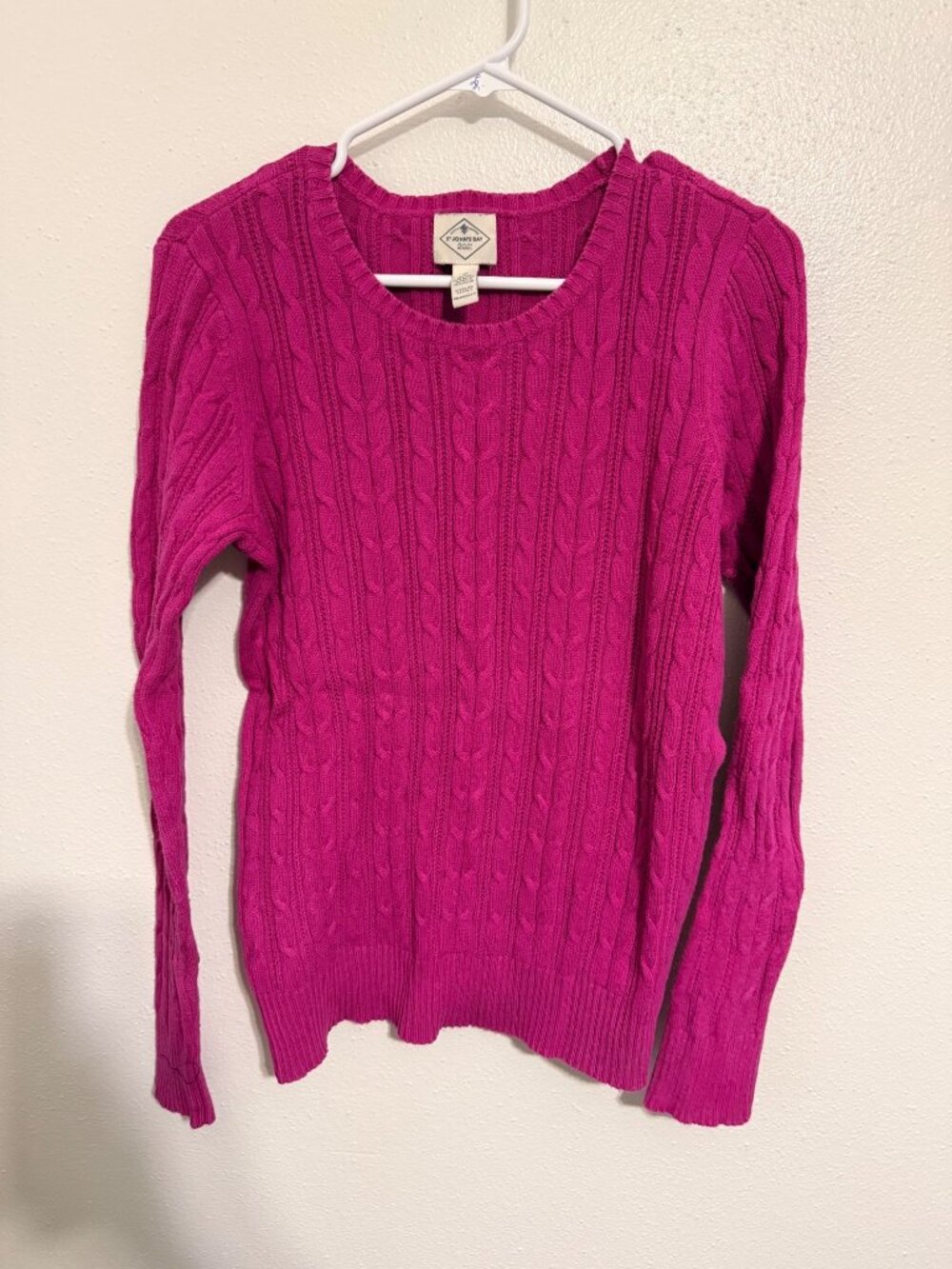 St. John's Bay Sweater Classic Cable Knit Crew Hot Pink Womans M